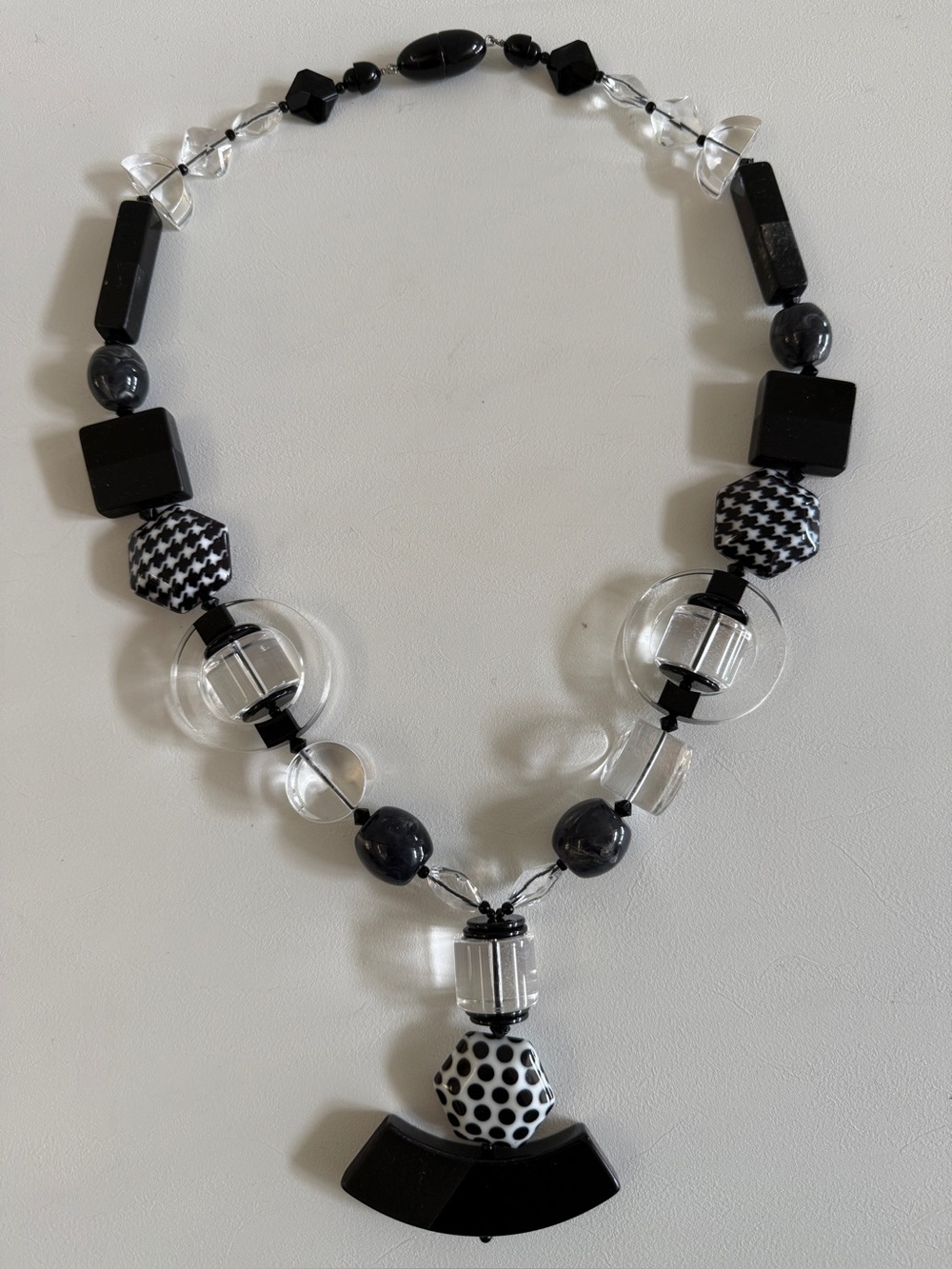 ANGELA CAPUTI Multicolor Long Chain Beaded Resin Necklace